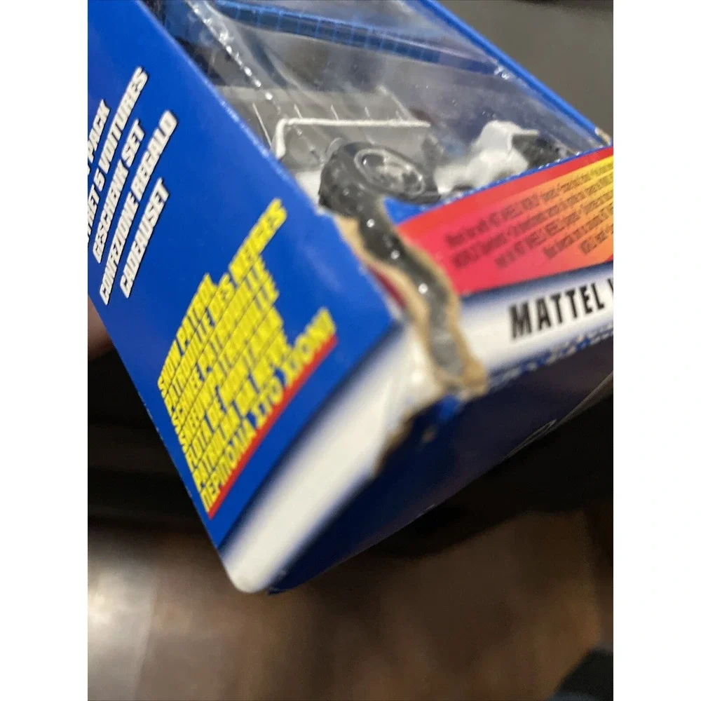 Hot Wheels Snow Patrol 5 Car‎ Gift Pack International Packaging 1995